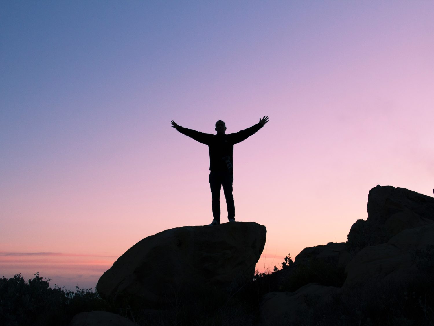 Our 10 point plan to survive and thrive in the current environment Friend & Grant Accountants