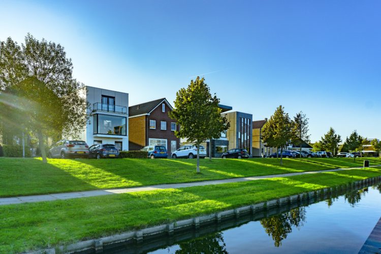 What tax will I need to pay on my property sale? Friend & Grant Accountants