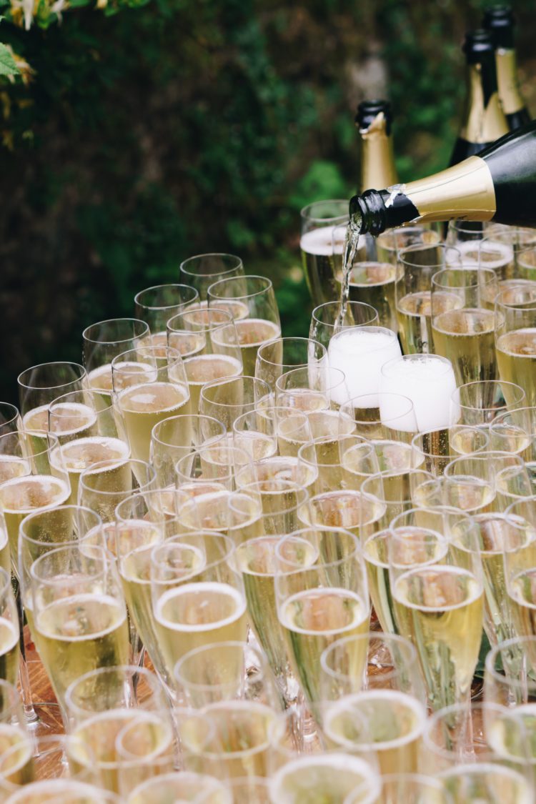 champagne flutes
