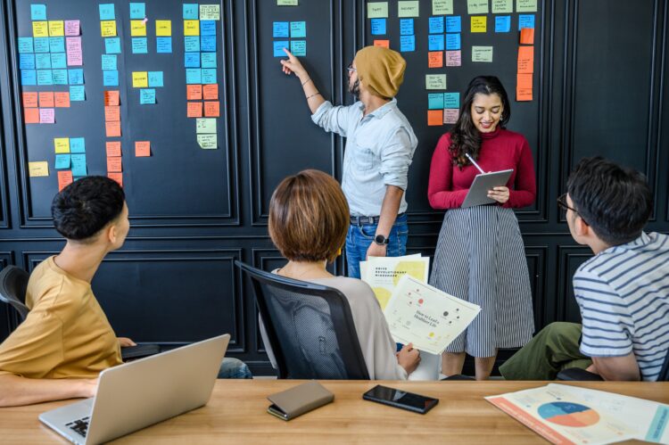 Employee Retention Why Employees Really Stay at a Firm Insights from Leading Thinkers Friend & Grant Accountants
