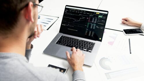 Why managing cashflow is more essential than ever Friend & Grant Accountants
