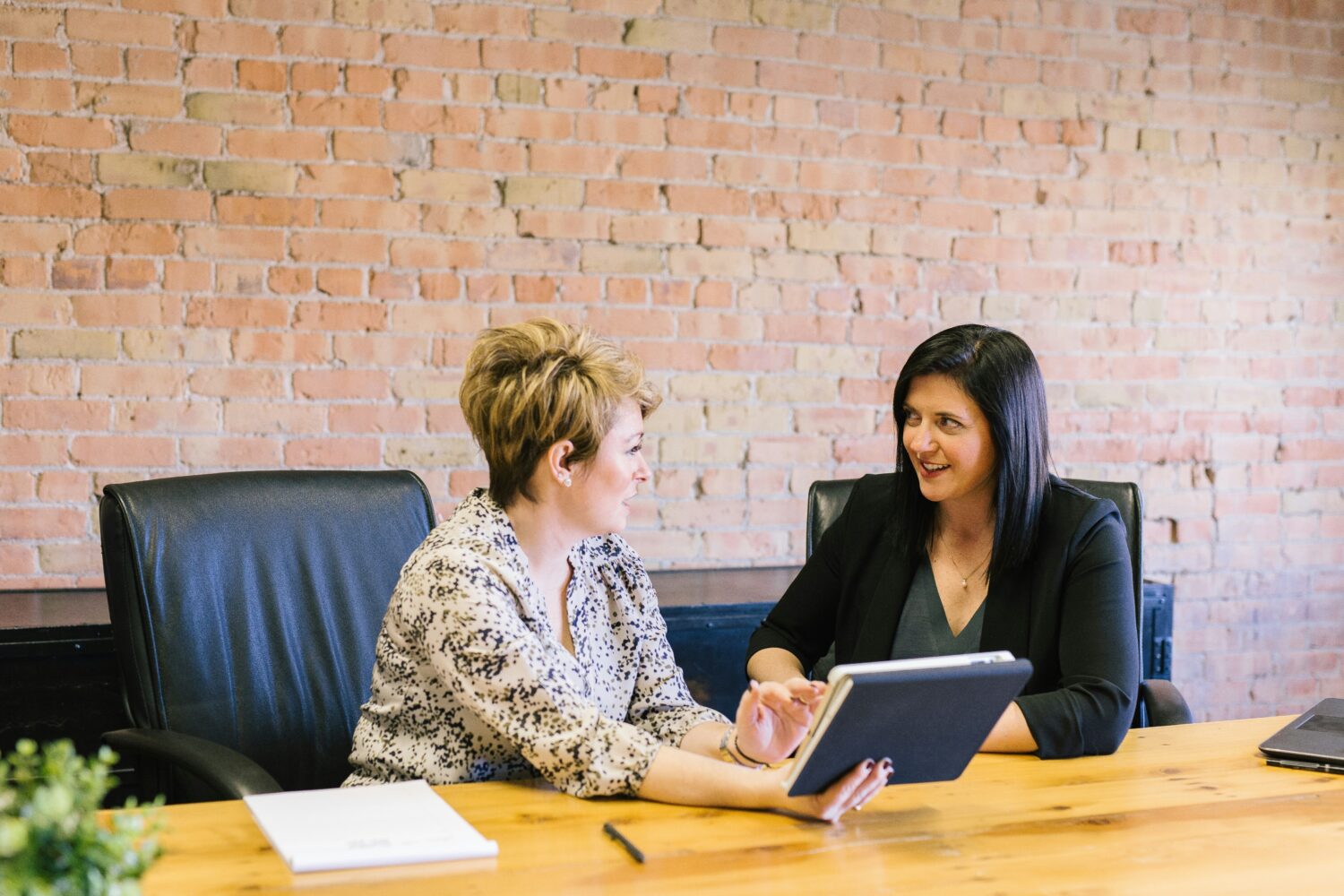 5 Payroll Pitfalls and how to avoid them Friend & Grant Accountants