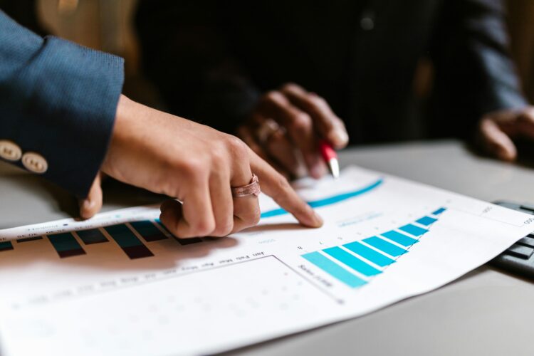 5 Ways Real-Time Financial Data Helps You Make Smarter Business Decisions Friend & Grant Accountants