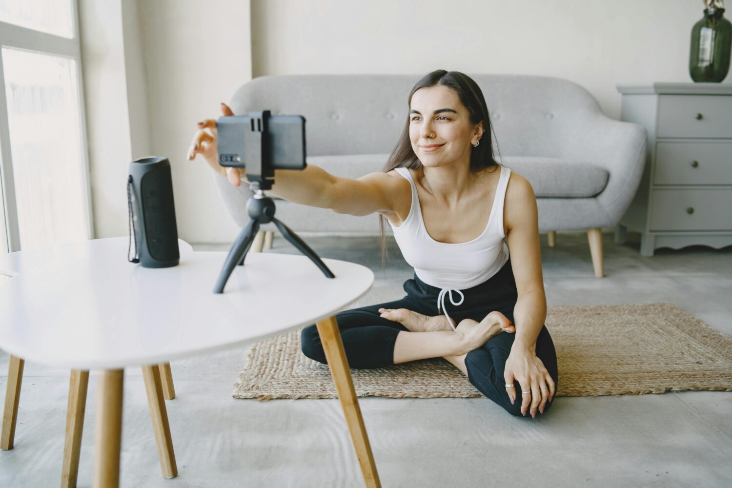 From Viral Hits to Lasting Wealth A Content Creator’s Guide to Financial Security Friend & Grant Accountants